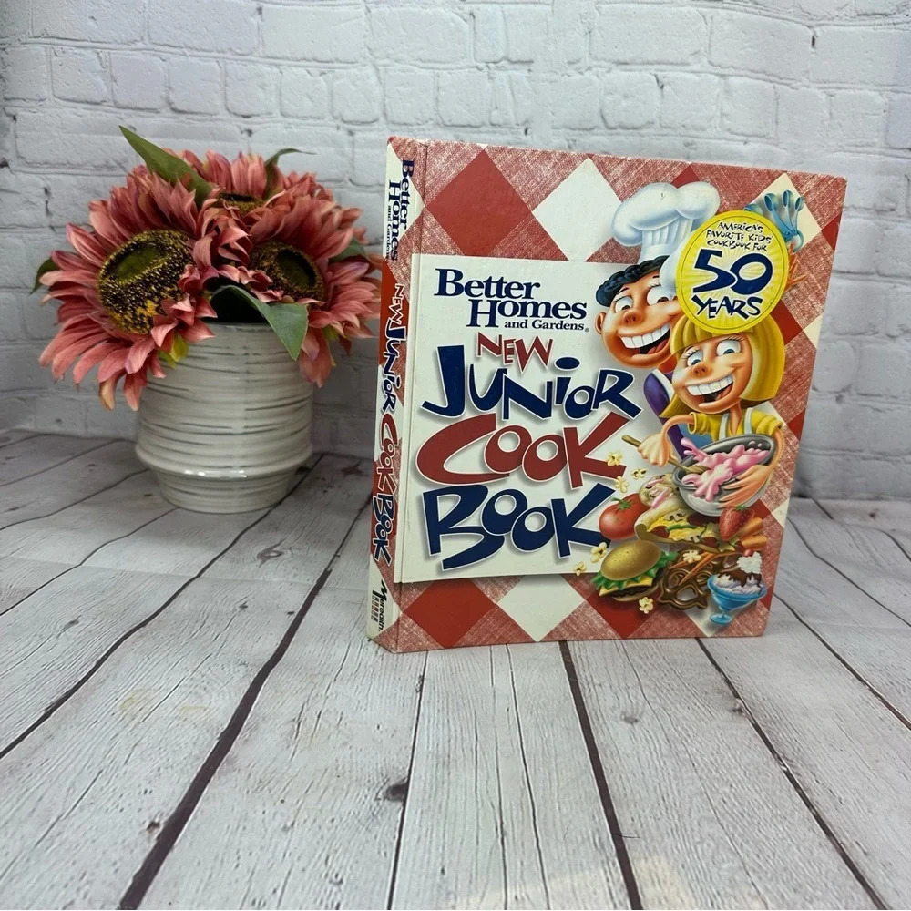 2004 better homes and gardens new junior cookbook